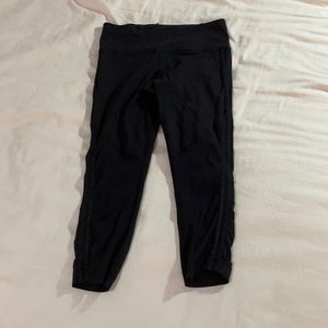 Lululemon cropped leggings